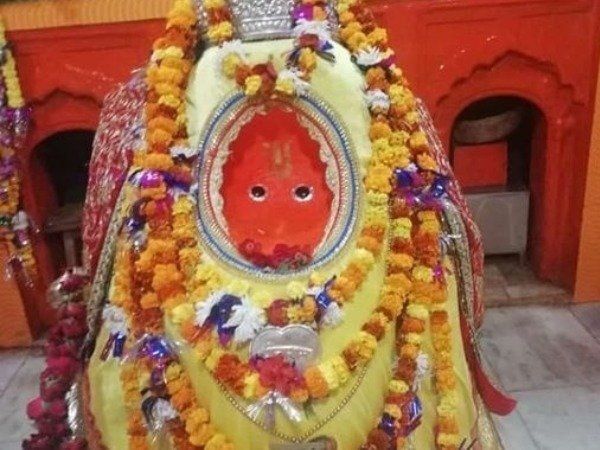 Bijethua Mahaviran Temple In Sultanpur Mysterious Temples Of India